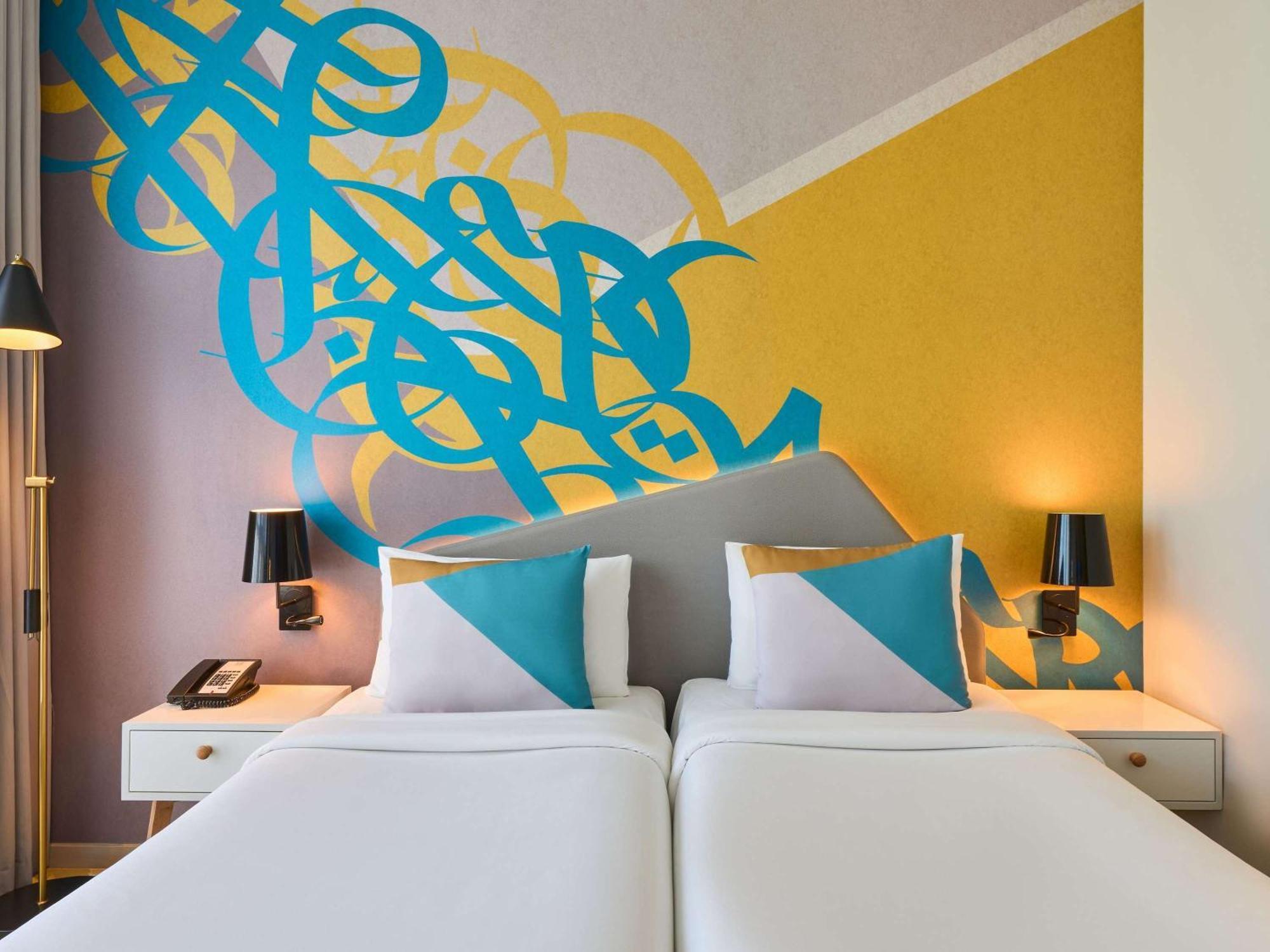 होटल Ibis Styles Deira 3*