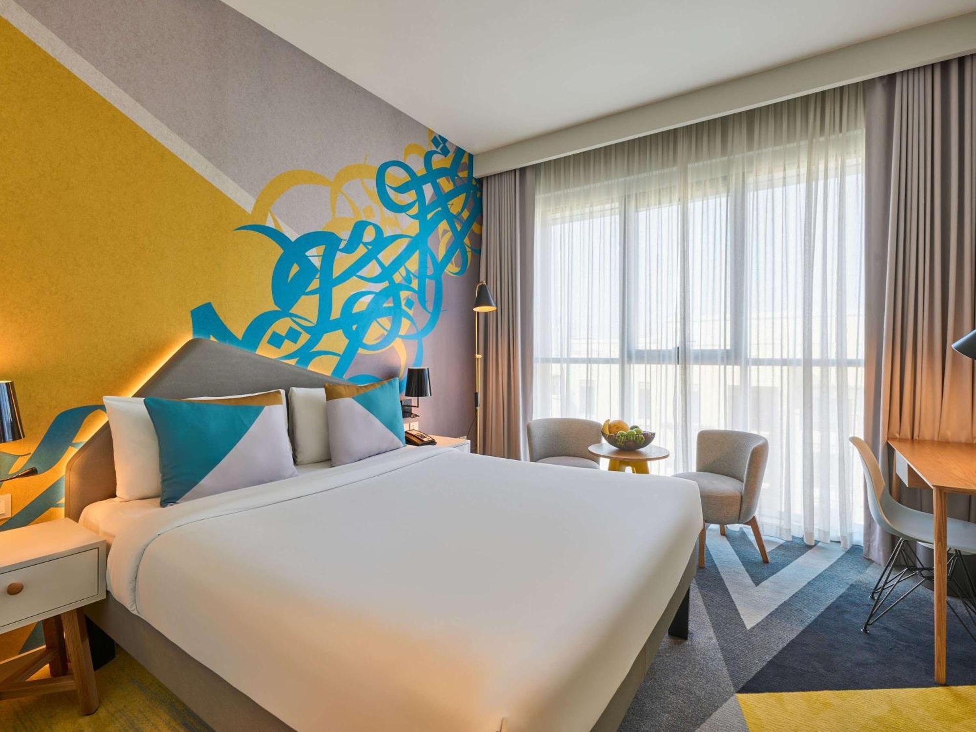 होटल Ibis Styles Deira 3*